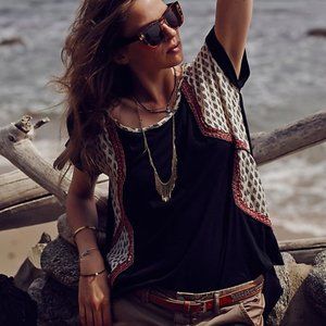 Anthropologie Akemi + Kin Lunado Tee